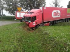 Wypadek na drodze krajowej nr 60 w Glinojecku.