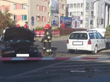 Wypadek na skrzyżowaniu ulic 11 Pułku Ułanów Legionowych/Stanisława Mikołajczyka [FOTO]