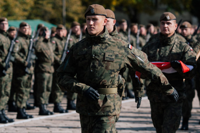 Piąta przysięga wojskowa żołnierzy pełniących terytorialną służbę wojskową w 5 Mazowieckiej Brygadzie Obrony Terytorialnej