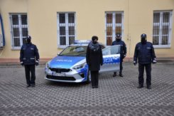 Nowy radiowóz dla ciechanowskich policjantów