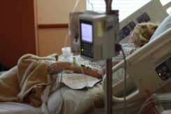 Mazowieckie szpitale pomagaj膮 pacjentom z Ukrainy